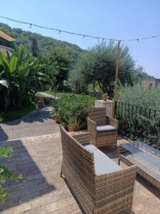 Viel Grün und Blau, der Duft der mediterrane Natur