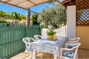 Tworoom apartment with terrace La Vigna at Villa olivia Residence in Forio on Ischia